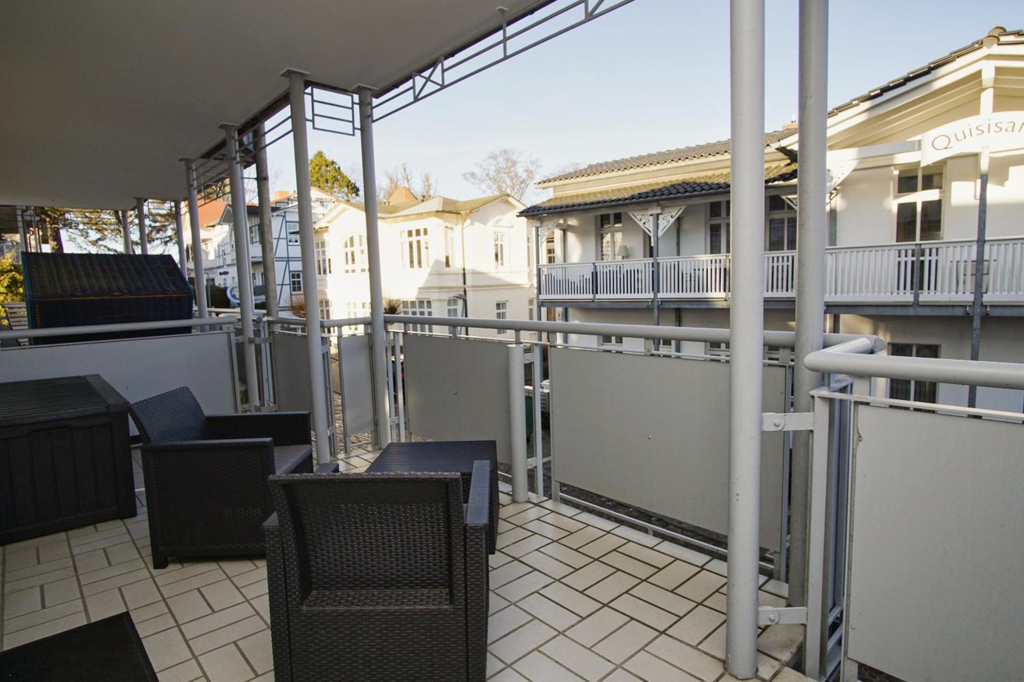 Zentrale Fewo Mit Balkon, Gratis Nutzung Vom Ahoi Erlebnisbad Und Sauna In Sellin - Villa Buskam Fewo 27 Goehren  Zewnętrze zdjęcie
